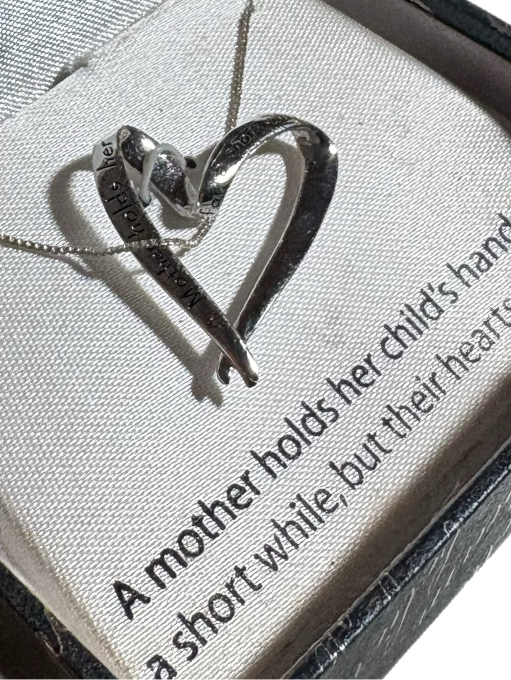 Vintage "Mother" sterling silver necklace with pemdant